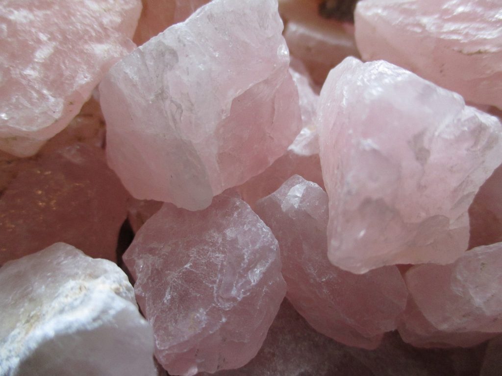 rose quartz crystals